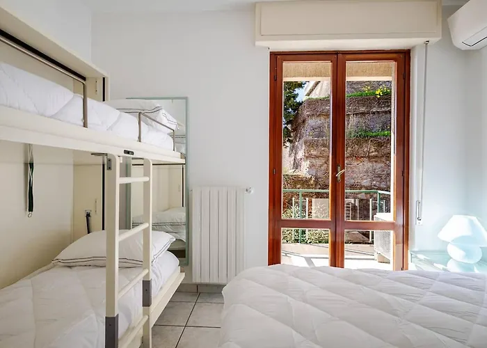 Casa Serre Fronte Mare Laigueglia