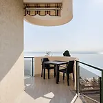 Casa Serre Fronte Mare Lejlighed *