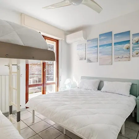 Lejlighed Casa Serre Fronte Mare *