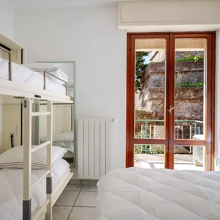 Casa Serre Fronte Mare Laigueglia