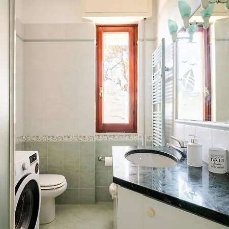 Casa Serre Fronte Mare * Laigueglia