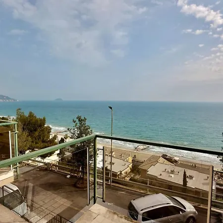 Casa Serre Fronte Mare Lejlighed