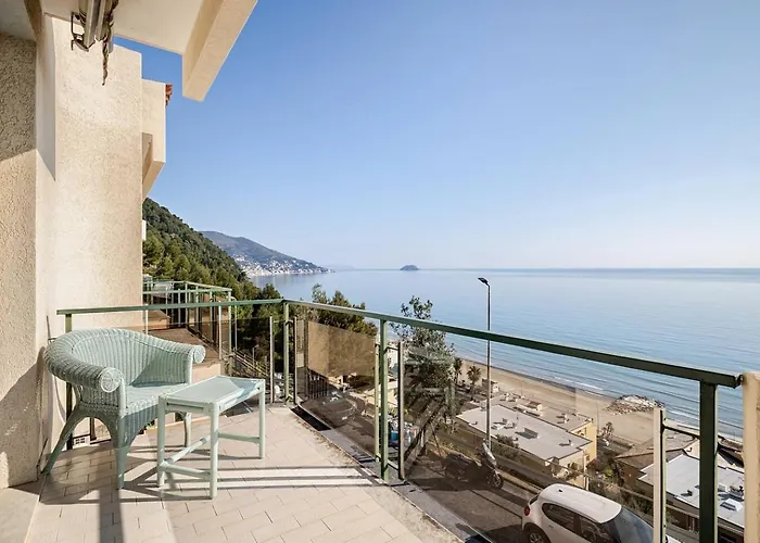 아파트 Casa Serre Fronte Mare